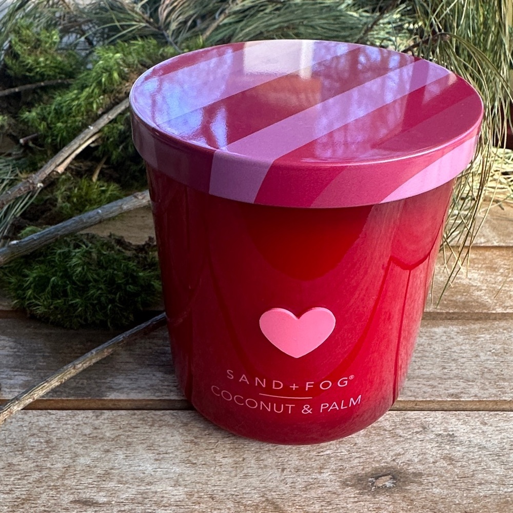 Sand + fog coconut & palm 10 oz candle